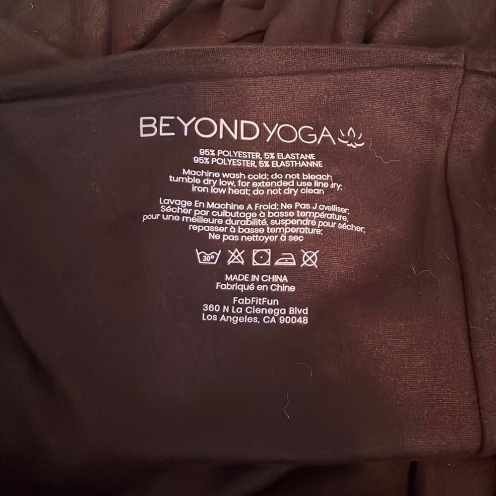 Infinity Scarf w/ Zipper Pocket